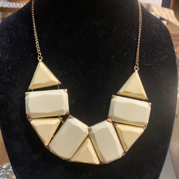 Geometric Necklace - Picture 1 of 1